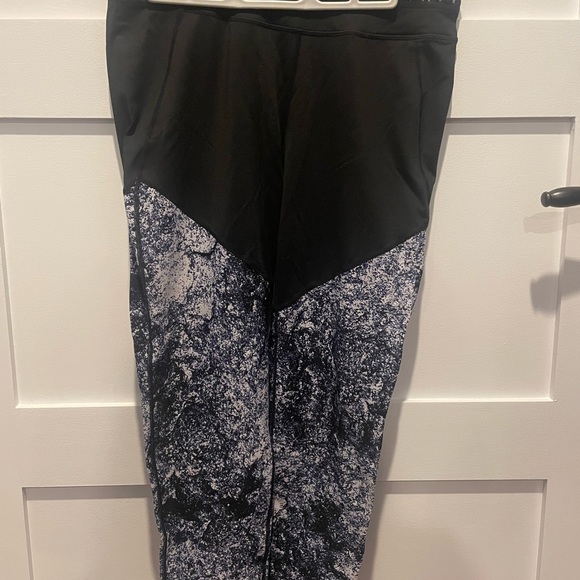 Calvin Klein Performance Wick set with Bra and Leggings Size XL - Picture 3 of 16